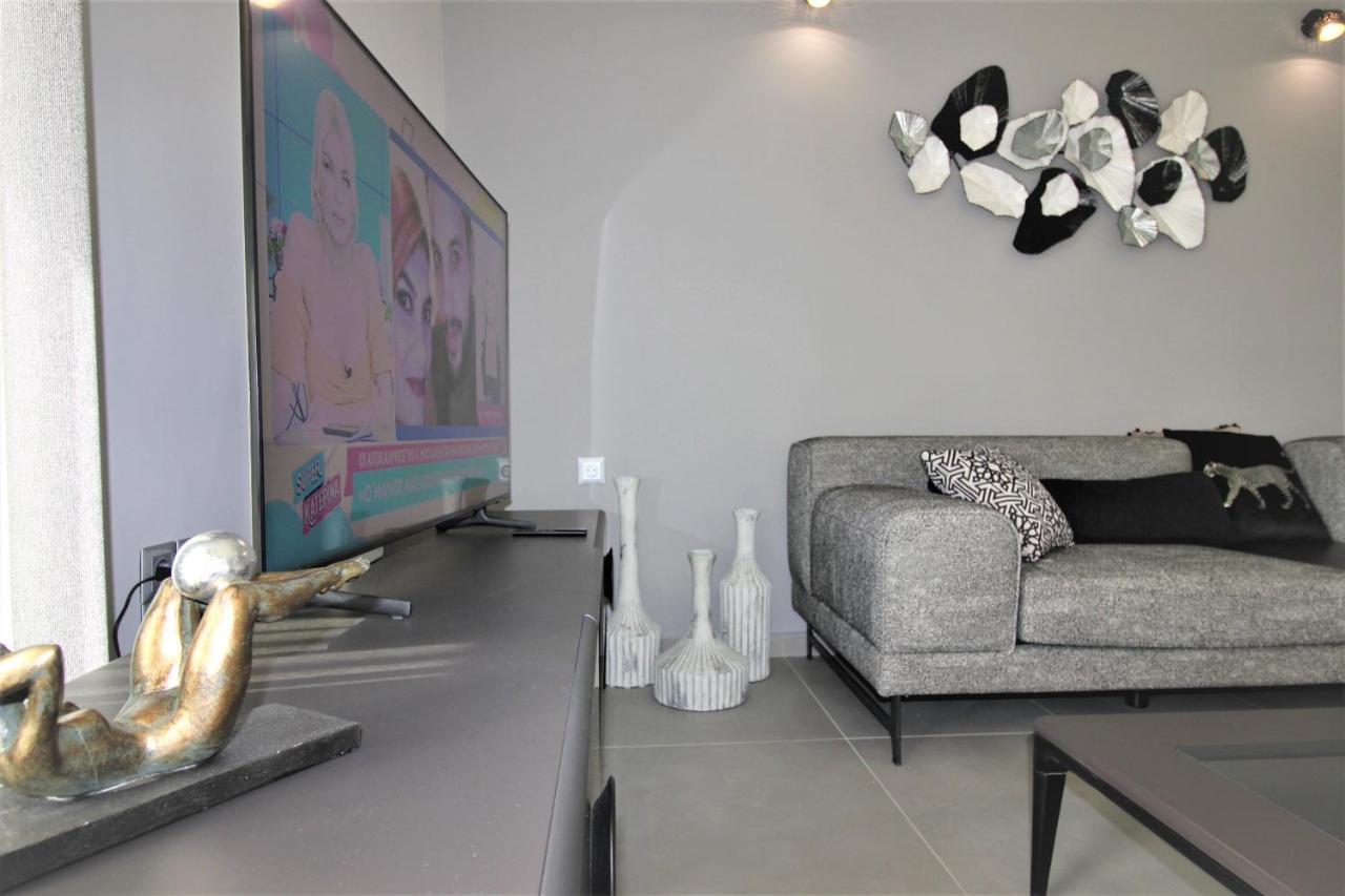 The Victoria-City Apartment Lefkáda Esterno foto