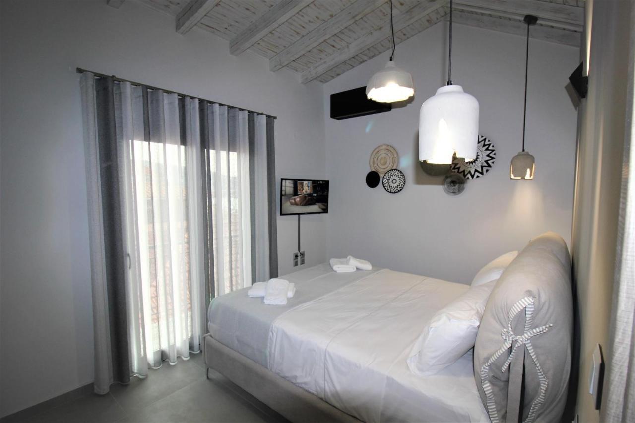 The Victoria-City Apartment Lefkáda Esterno foto